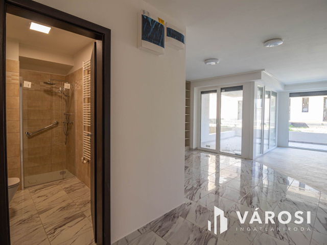 Kulcsrakész lakás Péterhegyen D-1-6