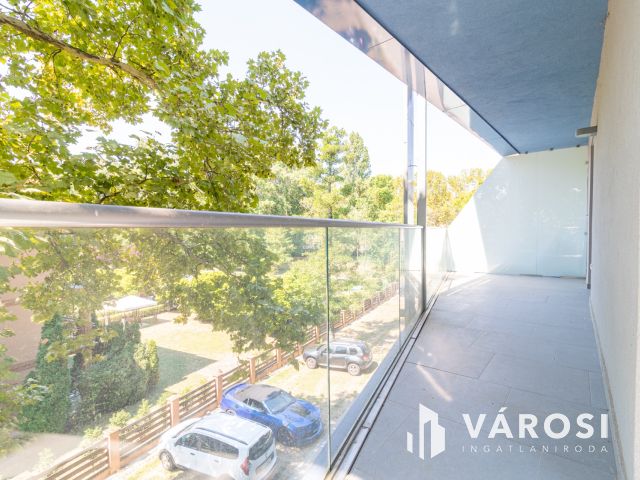 Luxuslakás Balatonföldváron – Azonnal költözhető