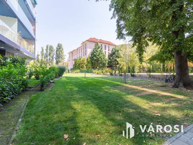 Luxuslakás Balatonföldváron – Azonnal költözhető