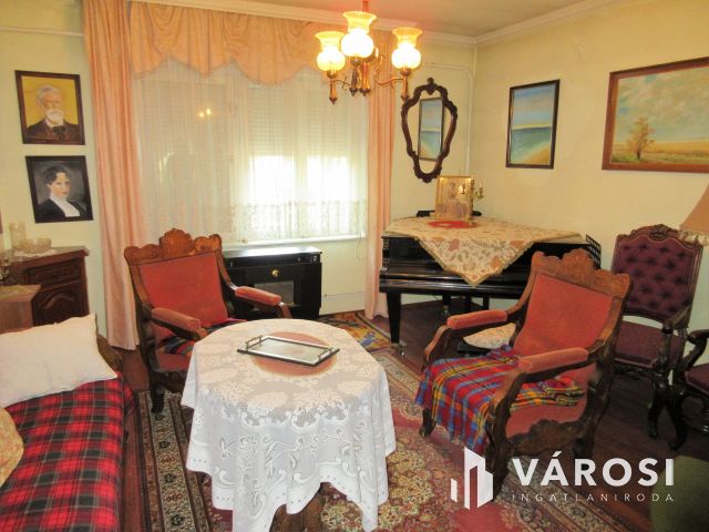 Csongrádon a Kőrös-torokhoz közel!