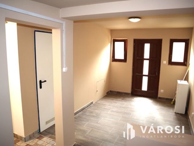 Eladó családi ház Siófok-Szabadifürdőn