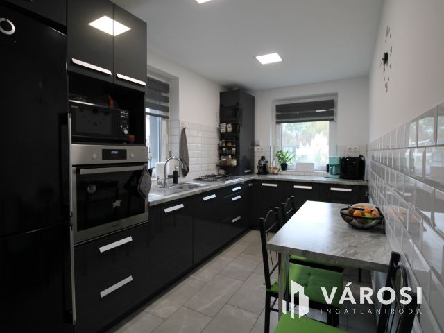 Modern családi ház eladó Szegeden