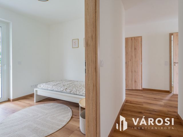 Panorámás luxus lakás Balatonföldváron