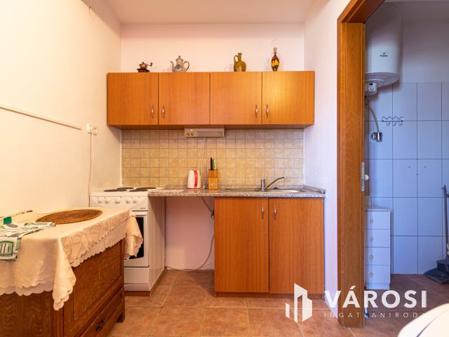 Eladó panzió saját parkolóval, nagy kerttel Bogácson!