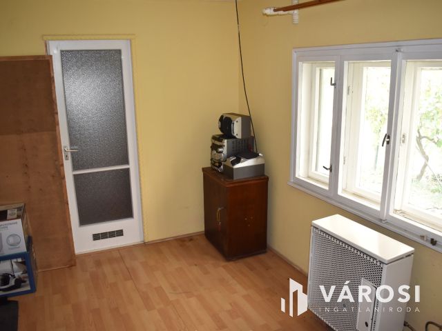 Két generációs családi ház a románvároson!