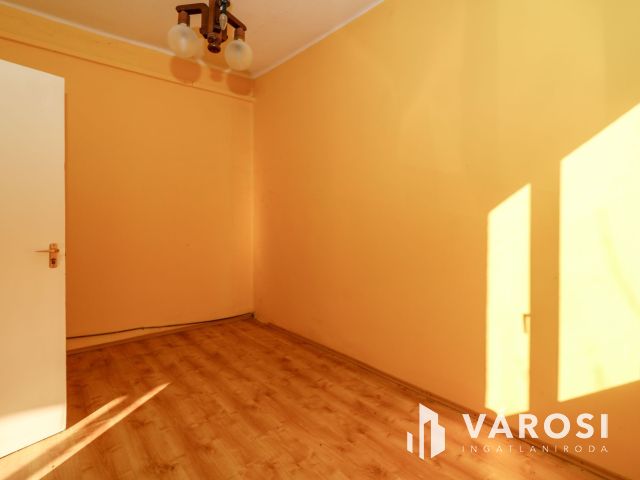 Eladó egy sokoldalúan hasznosítható ingatlan Orosházán!