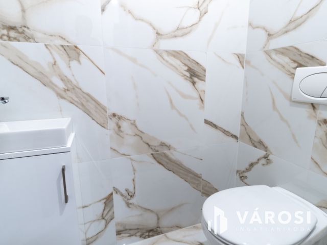 Belvárosi új építésű lakás