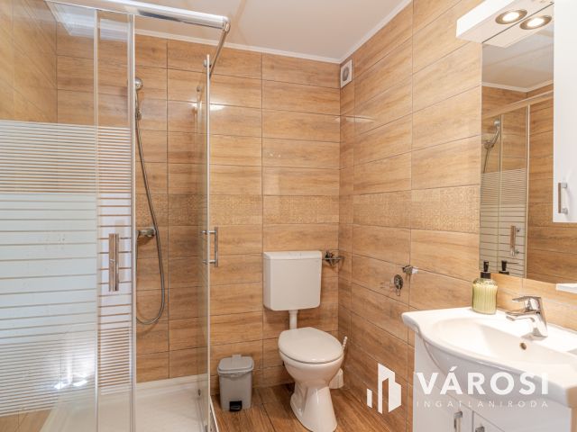 Egy szelet történelem a Bécsi körúton