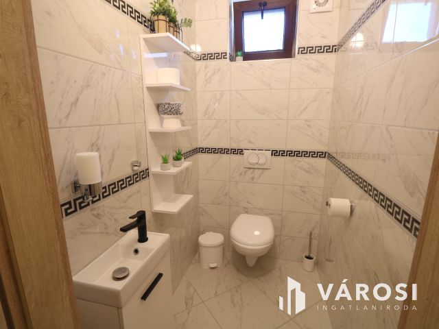 Modern családias otthon Mórahalmon.