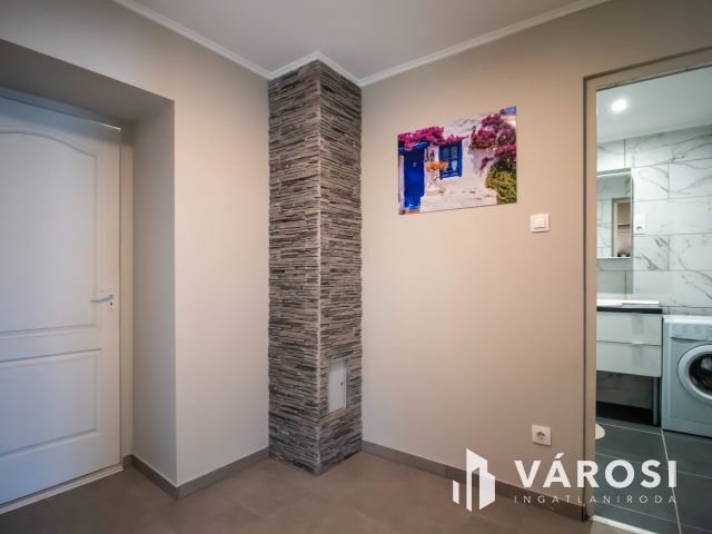 Frissen felújított 3 szobás velencei családi ház