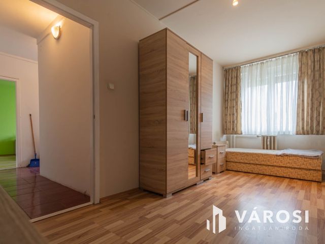 Panelprogramos kis lakás bármelyik korosztálynak!