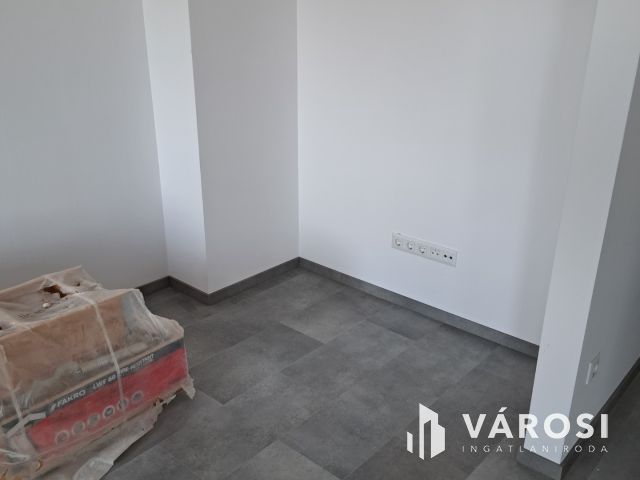 Utolsó lakás kulcsrakészen